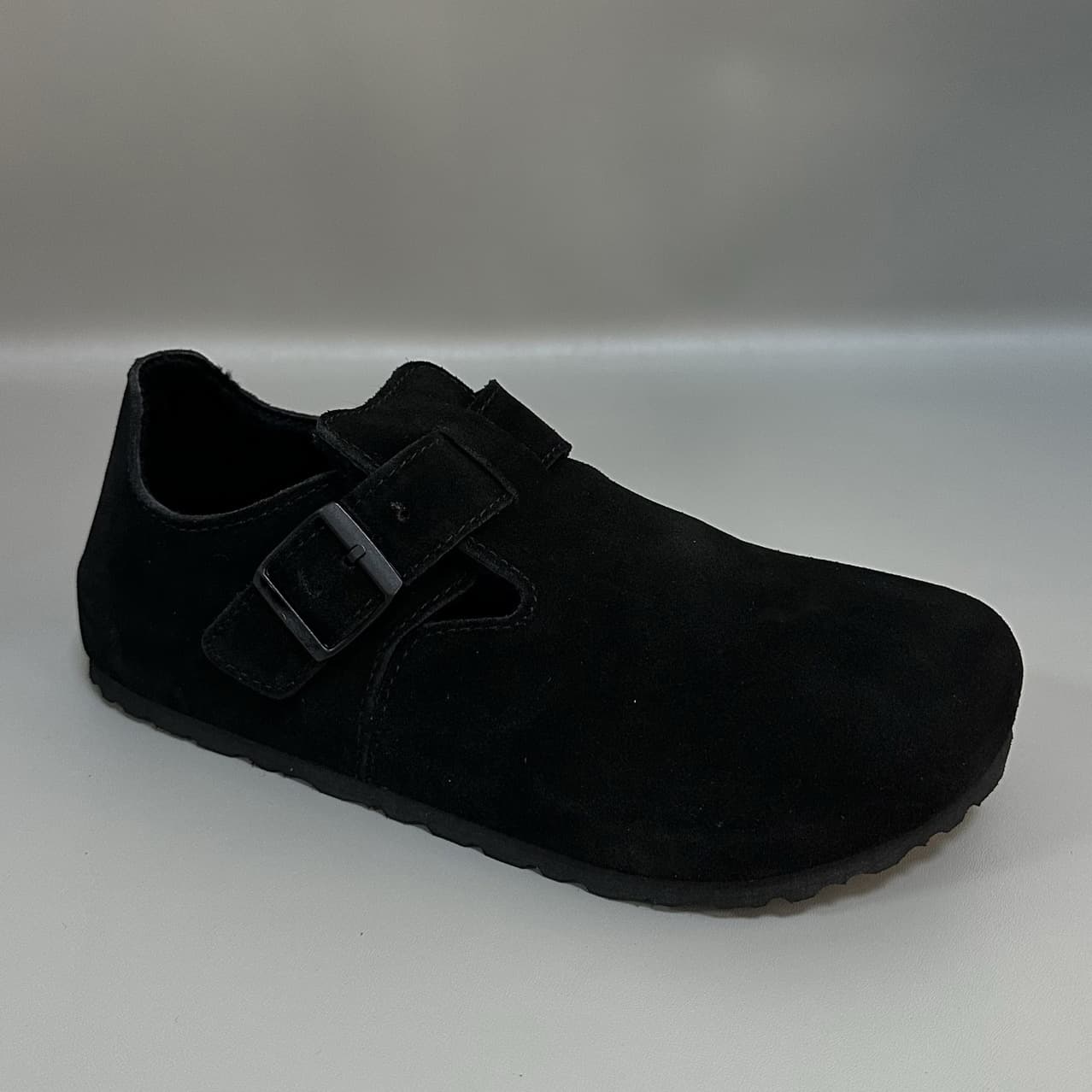European-American Style Fur-Lined Warm Cotton Shoes, Birkenstock Toe-Covered Fuzzy Half Slippers for Women, Outdoor Thick Sole Shoes