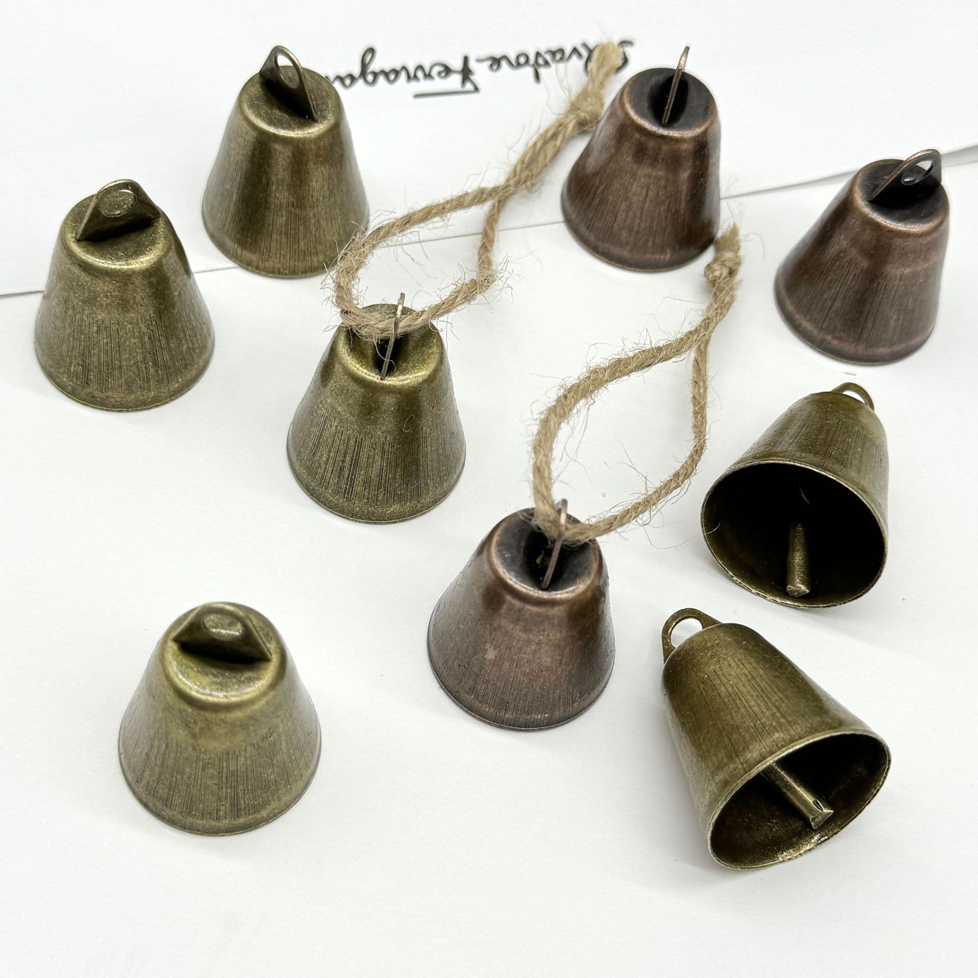 Retro bronze bells trumpet bells wind chimes hanging ornaments small metal bells diy jewelry accessories Christmas decoration