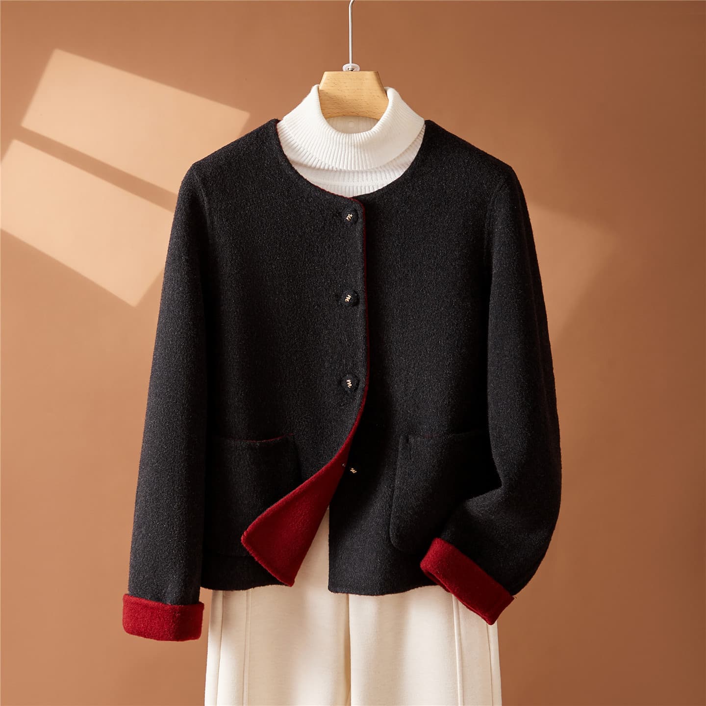 2026 Autumn/Winter Wool Coat for Petite Women, Short Chanel-Style Wool Coat, Solid Color Single-Breasted Short Top for Women