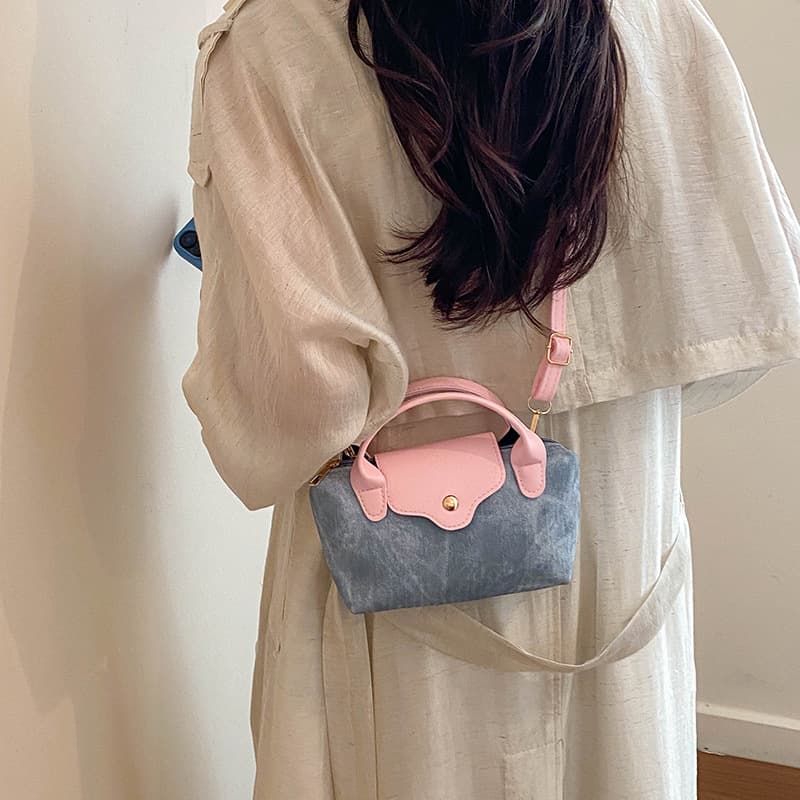 Vintage Velvet Small Bag for Women 2026 New Trendy Fashion Shoulder Crossbody Bag Niche Versatile Handbag