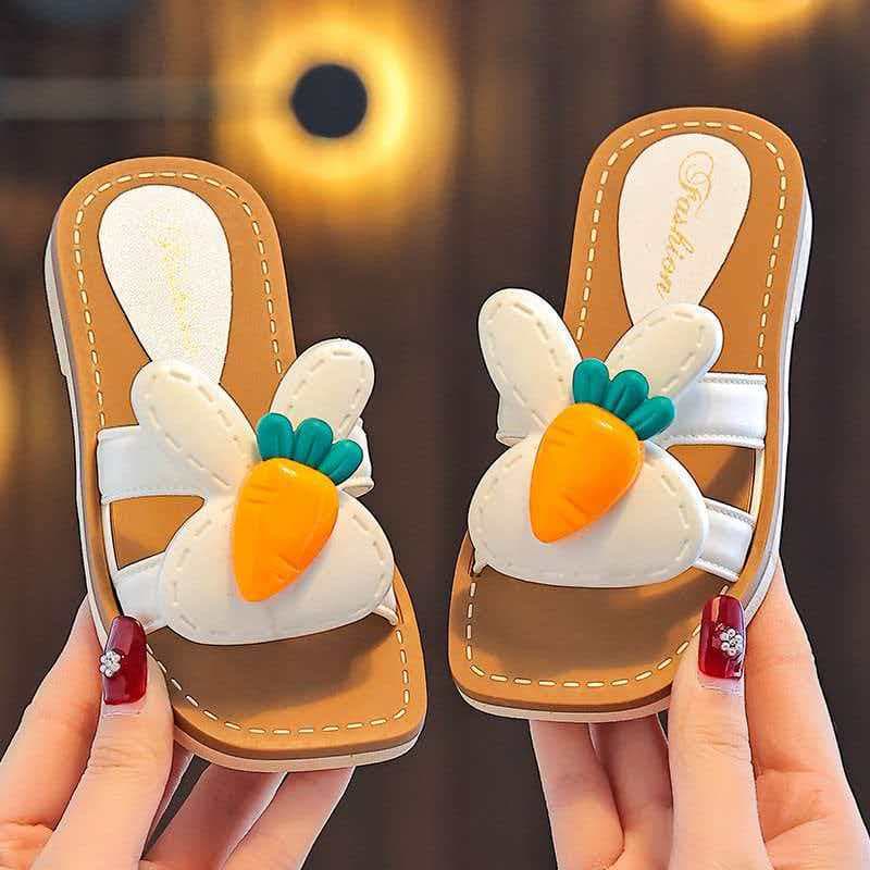 Princess Themed Anti-Slip Girls Slippers Indoor Children Fashionable Summer New Style PVC Material Ladies Slippers for Girls