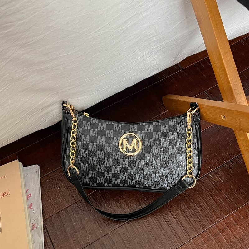 2026 New Retro Hong Kong Style Letter Print Handbag Shoulder Bag Underarm Bag Crossbody Bag Simple Commuter Bag