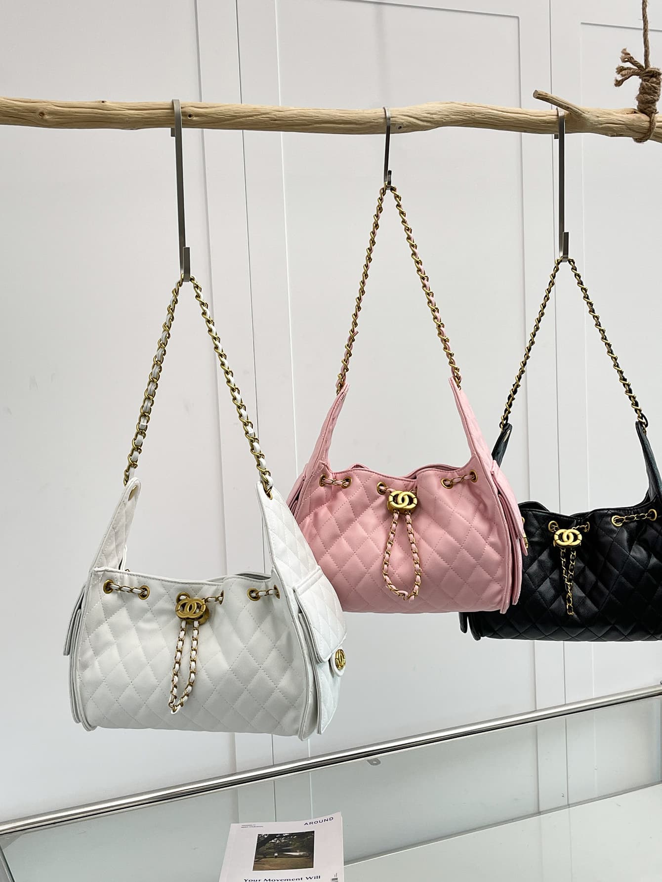 2026 New Drawstring Bucket Bag Small Fragrance Style Chain Bag Hobo Underarm Bag Shoulder Handbag Versatile Slouchy Bag
