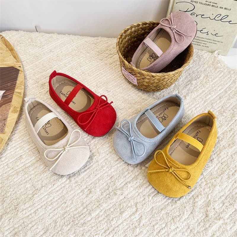 Girls' Flat Velvet Shoes 2025 New Ballet Style Elastic One-Strap Shallow Mouth Sweet Bow Princess Shoes