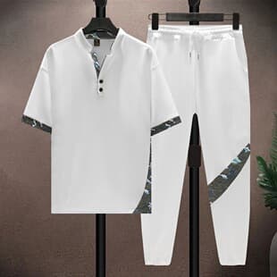 Ice Silk Set for Men, Summer Casual Sportswear Set, Streetwear Brand Thin Short Sleeve and Cropped Pants Two-Piece Set, Cool and Handsome