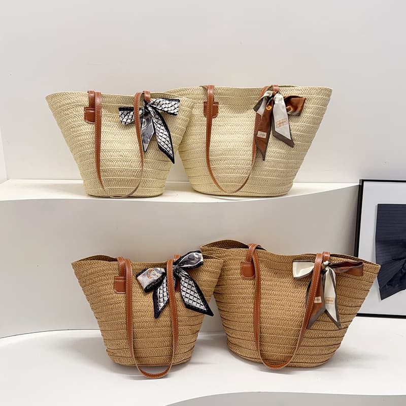 Woven Straw Bag for Women Large Capacity 2026 New Vacation Beach Bag Woven Bucket Basket Tote Bag Trendy Shoulder Bag