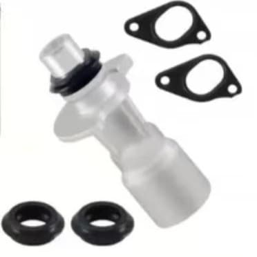 LR028136 LR011997 AJ812249 C2Z18658 Water Pump Hose Connector Oil Cooler Pipe
