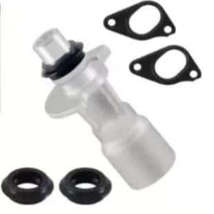 LR028136 LR011997 AJ812249 C2Z18658 Water Pump Hose Connector Oil Cooler Pipe