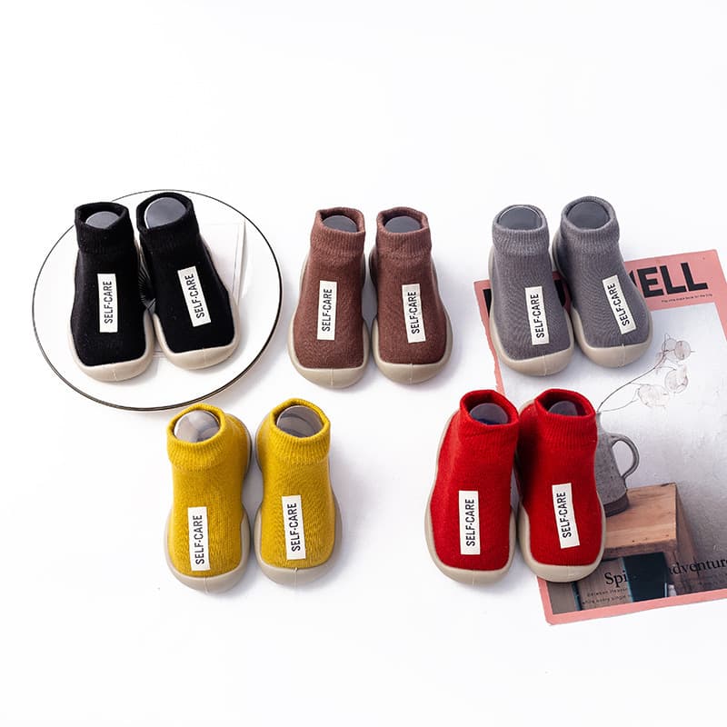 Toddler Shoes Baby Walking Shoes Suitable For Boys Girls Soft Sole Anti-slip Pu Leather Adjustable Strap