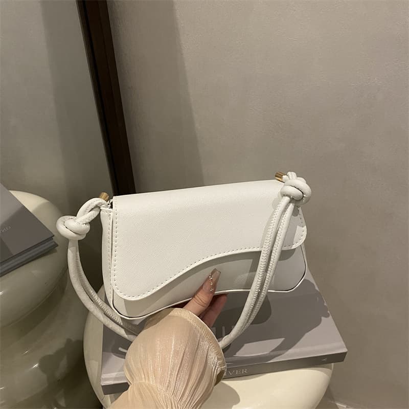 2025 New Style Commute Underarm Fashion Simple Flap Shoulder Bag Small Square Bag Versatile Handbag for Women Wholesale