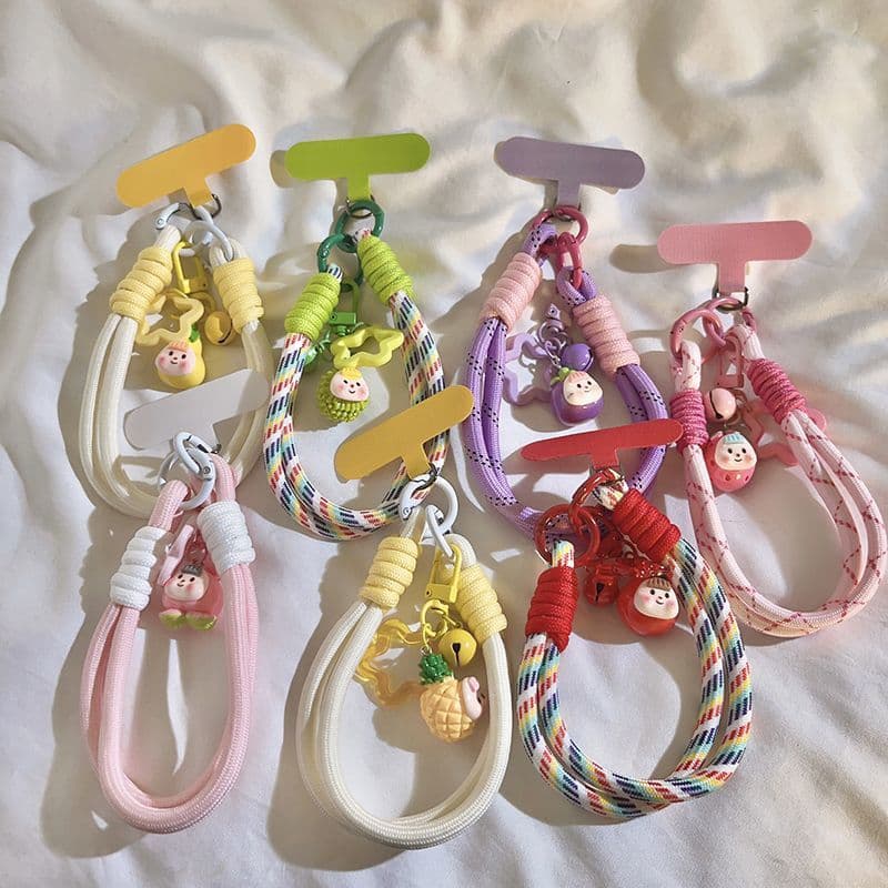 G64 Dopamine Strawberry Star Pendant Phone Clip, Short Handbag Chain Pendant Wristband Universal Phone Lanyard