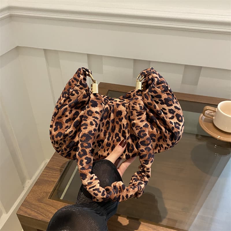 Casual Chic Personalized Handbag for Women 2024 New Fashion Casual Leopard Print Pleated Bag Minimalist Underarm Handbag for Women