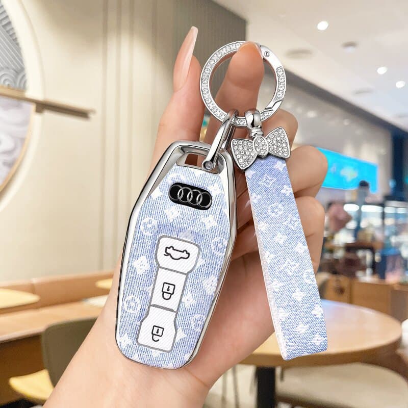 26 Audi A6L Key Cover 2026 New A6L Premium Edition 45 TFSI Selection A6 Special C9 Advanced C8 Shell Clip