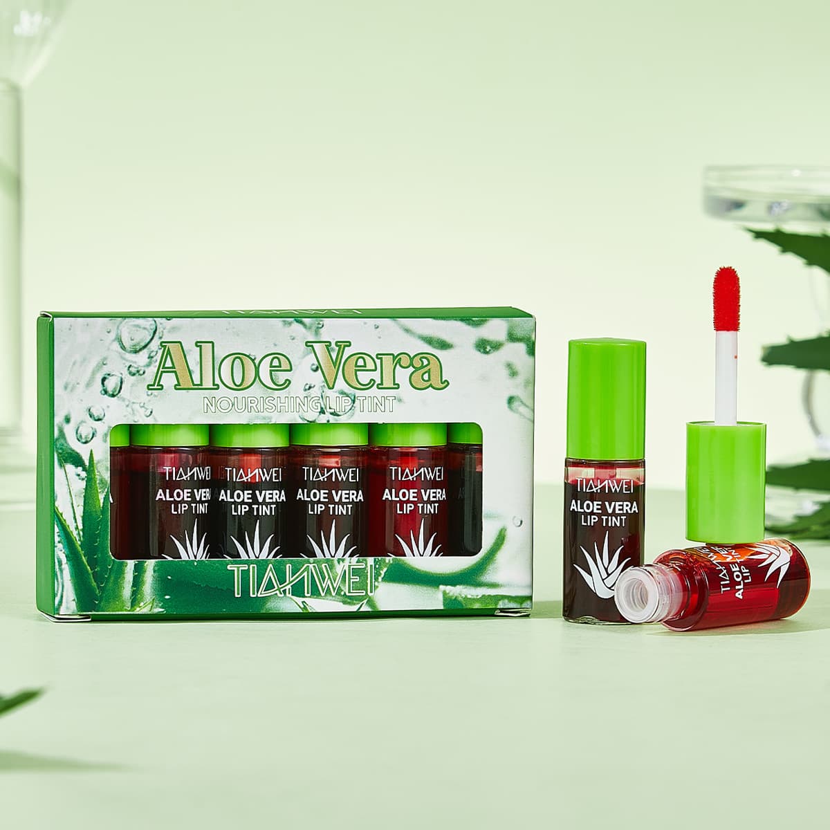 Cross-border hot model TIANWEI Tianwei aloe vera lipstick water moisturizing 6-pack small set lip glaze affordable ins