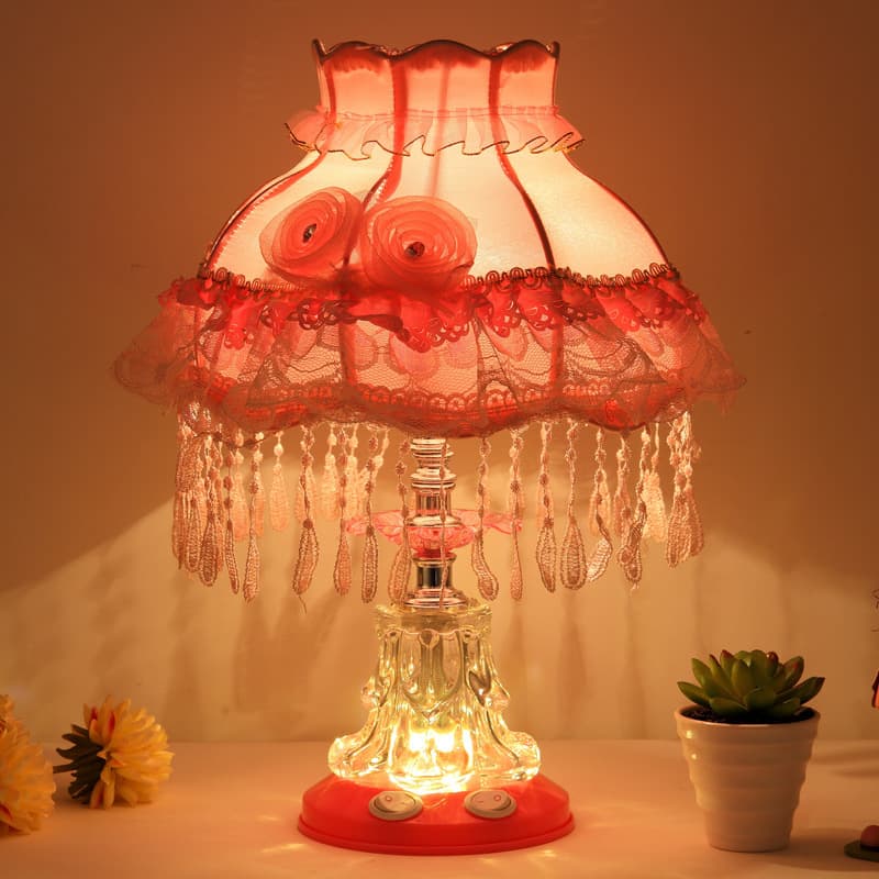European Style Wedding Table Lamp Red Bedroom Couple's Room Cute INS Bedside Lamp One Piece E-commerce Plastic Material