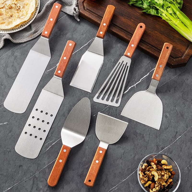 Solid Wood Handle BBQ Tool Set, Spatula for Grilling, Cooking Spatula, Teppanyaki Spatula, Kitchen Spatula with Leather Strap, Food Turner