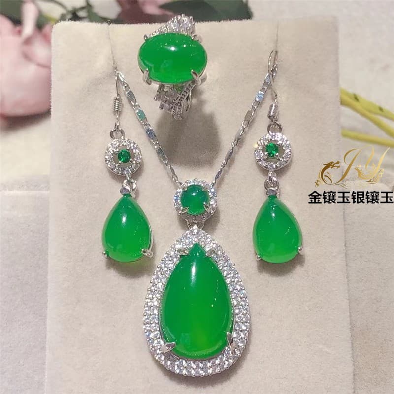Natural green chalcedony drop pendant ring and earrings combination set jewelry gold-plated inlay imperial green agate pendant