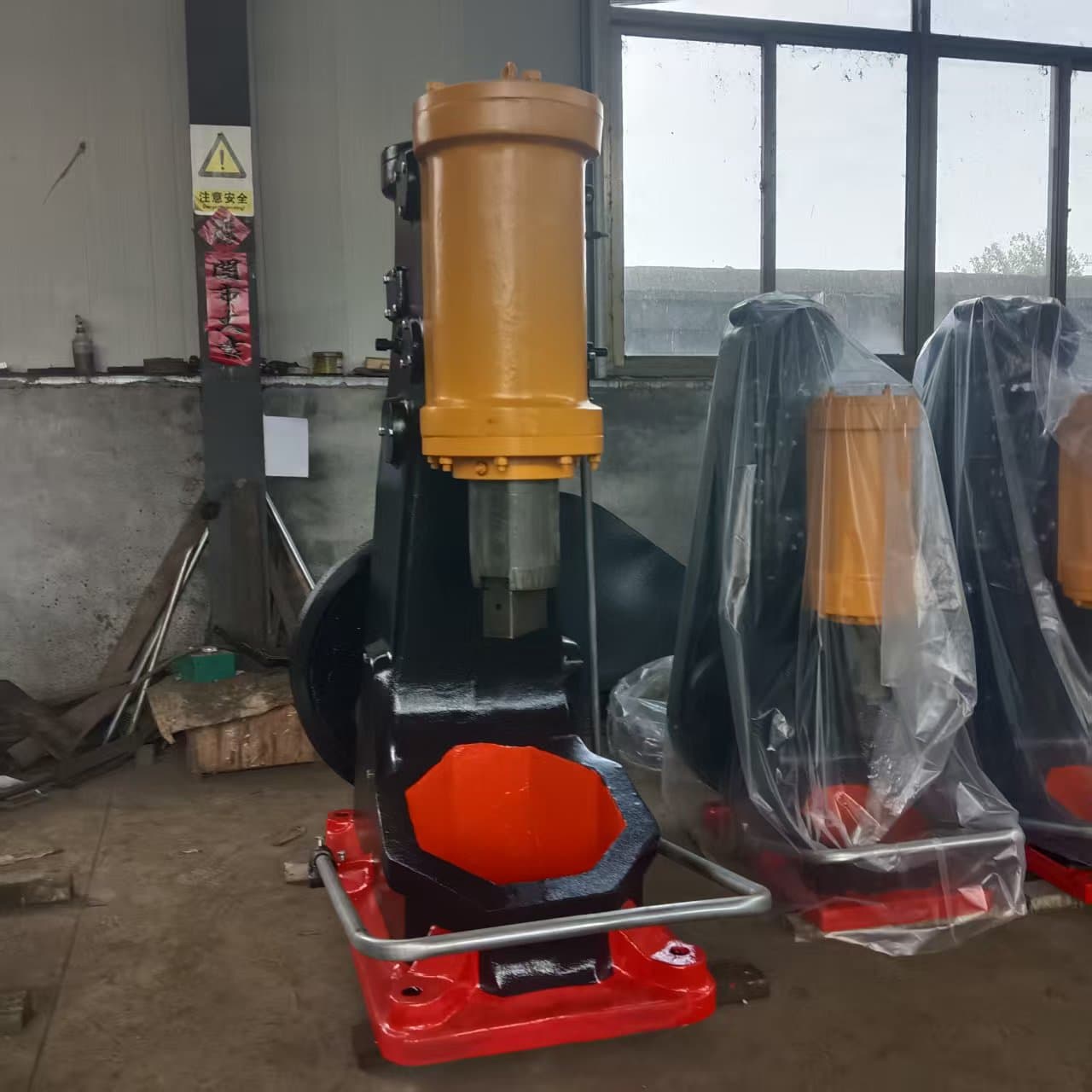 40kg Split-Type Air Hammer Small Air Hammer Forging Agricultural Tools Sword Hangers Blacksmith Forging Tool