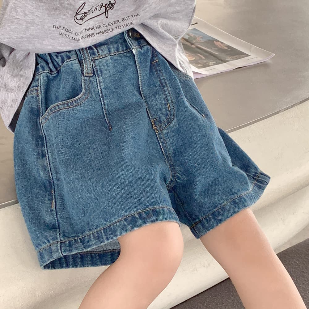 Girls' Denim Shorts 2026 Summer New Arrival Children's Loose Casual Hot Pants Stylish Thin Trousers