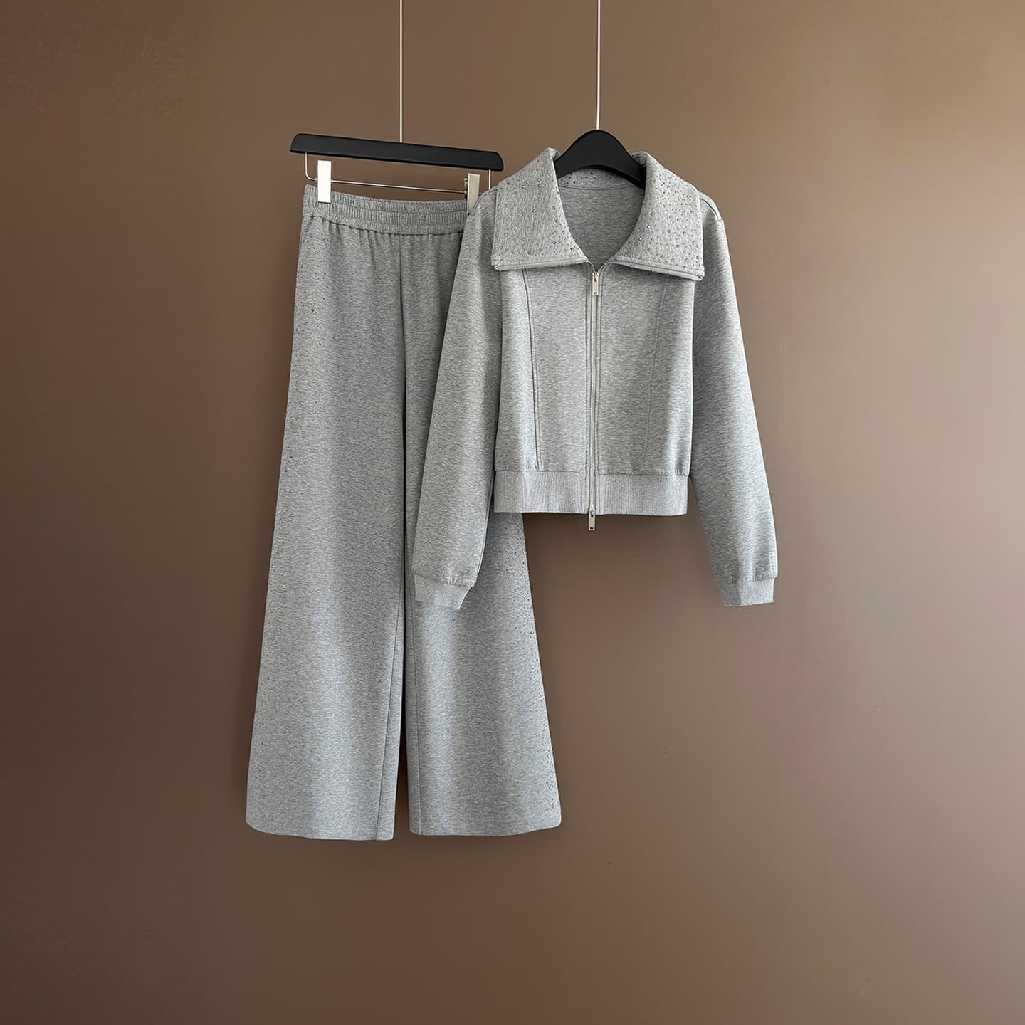 Casual Sportswear Set for Women, Autumn Elegant Fashion, Slim Flattering Notch Collar Rhinestone Jacket with Wide Leg Pants, 2-Piece Set