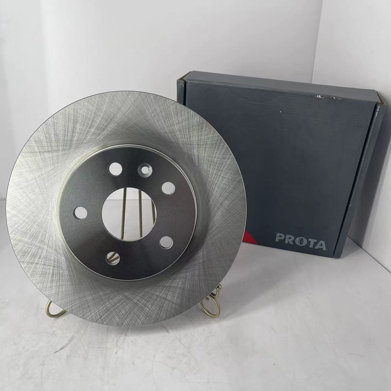 Brake disc 569069 is suitable for Buick Excelle GT.XT, Chevrolet Cruze Sedan, and Opel Astra J.