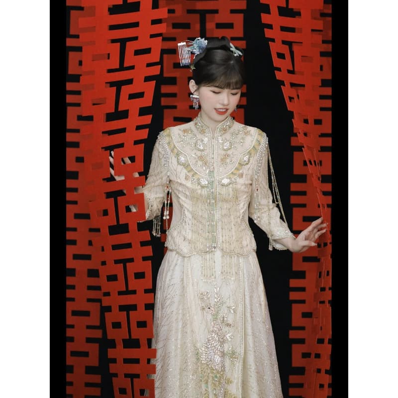 Xiaohongshu-Style Bridal Morning Robe for Wedding, Viral Wedding Photo Prop Backdrop, Full Set for Bridesmaids and Wedding Games