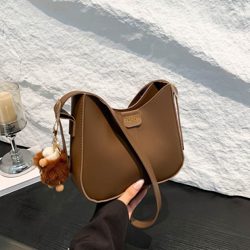 This Year's Popular Bag for Women 2025 Spring New Fashion Versatile Bucket Bag, Internet-Famous Large Capacity Shoulder Crossbody