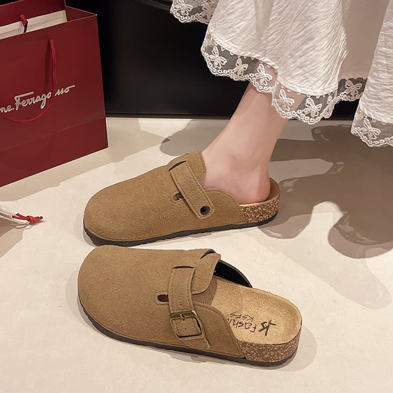 2025 New Versatile Birkenstock-style Shoes Unisex Retro Thick Sole Cork Bottom Sandals Closed-toe Couple Single-strap Slippers