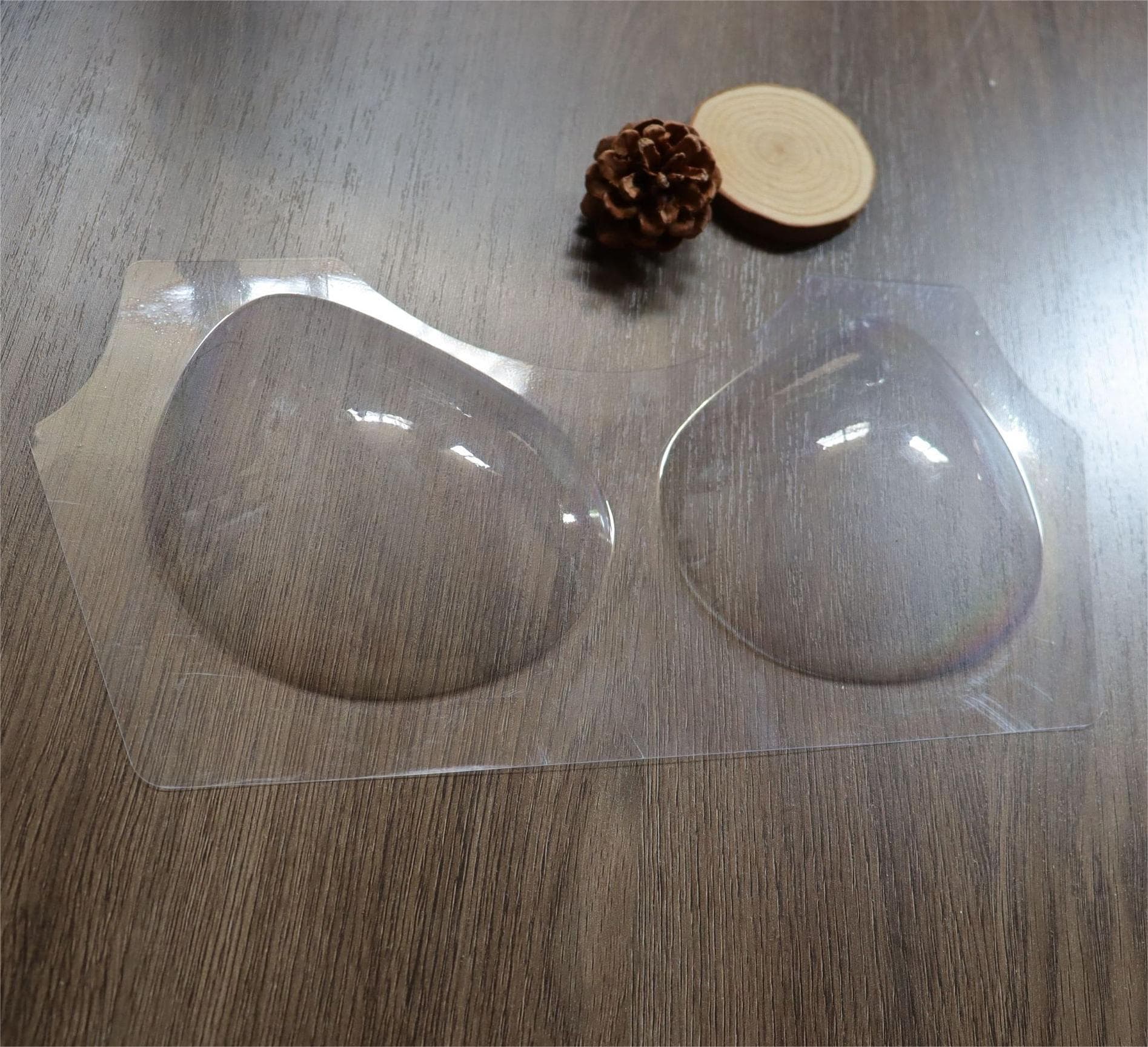 In-stock bra support cup tray, blister pack, anti-deformation cup holder, breast support, transparent bra cup holder packaging.