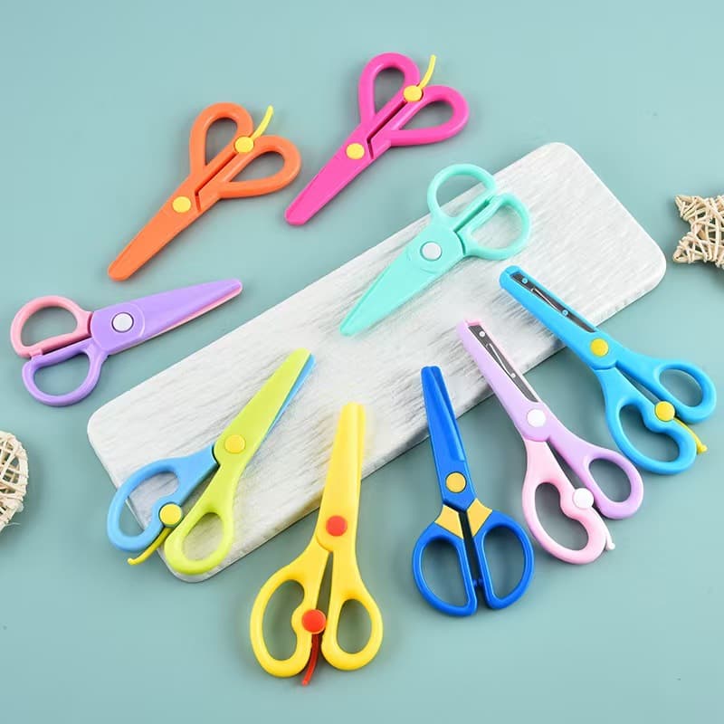Factory stock children's safety scissors, macaron color anti-pinch elastic plastic student handmade paper-cutting small scissors