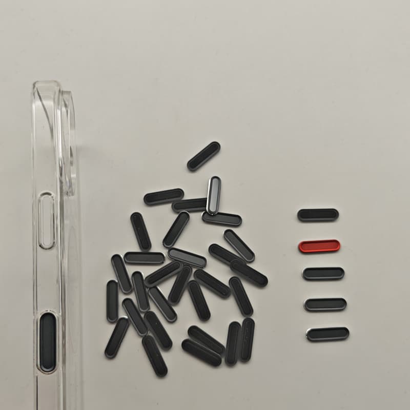 Snap-on version, official Dynamic Capture Button made of same material as original, suitable for iPhone 17.
