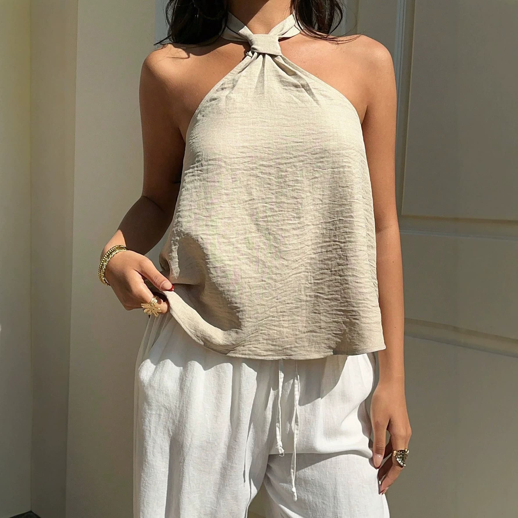2026 Summer European and American New Style Halter Neck Camisole Women's French Retro Twist Backless Loose Sleeveless Top