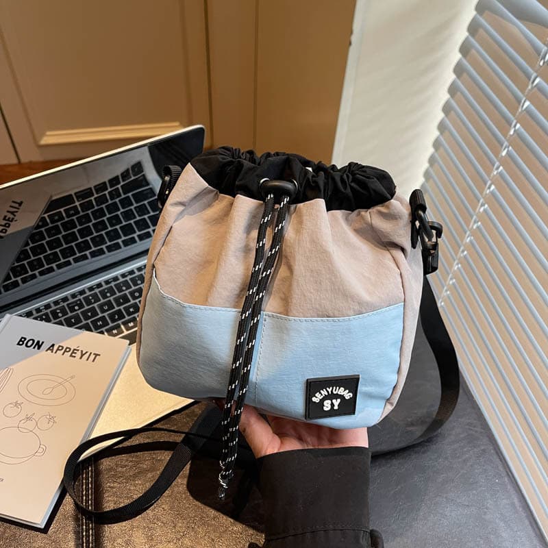 Cross-border sports crossbody bag, casual small bag, street bag for men and women, functional mobile phone bag, drawstring couple's convenient shoulder bag