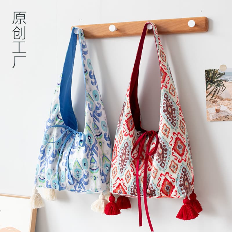 Original Xinjiang Cultural Creative Ethnic Style Adras Unique Design Shoulder Handbag Lightweight Convenient Handbag