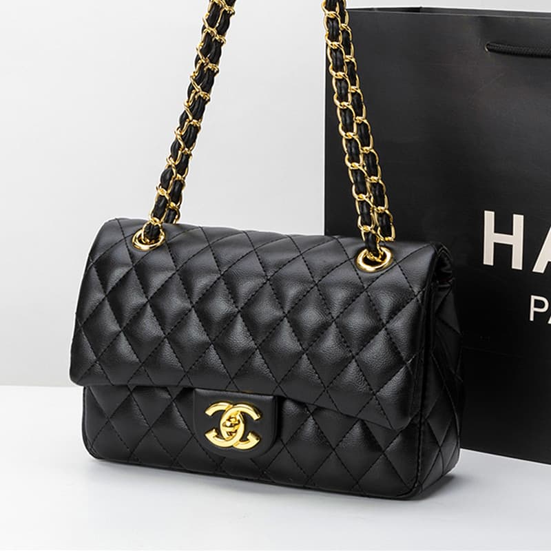 Classic Diamond Quilted Crossbody Bag Versatile Shoulder Bag Women's Bag