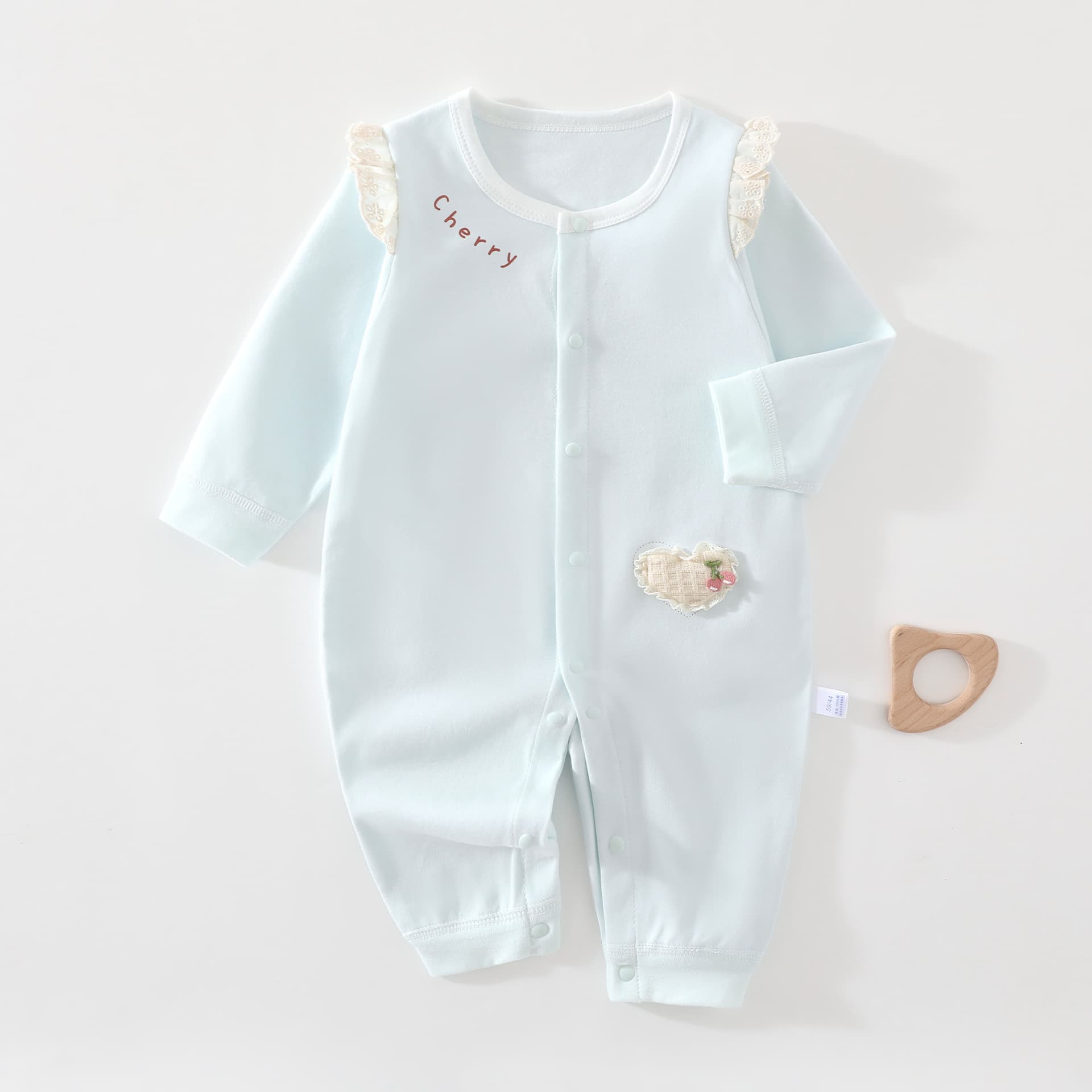 Newborn baby girl jumpsuit spring and autumn long-sleeved harem love cherry patch pocket boneless baby outing clothing
