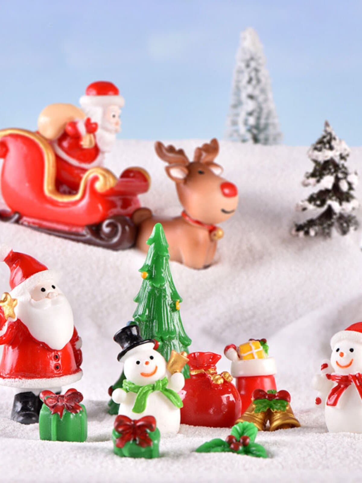 Landscape ornaments micro car cake Christmas stocking gift Christmas snow bell sleigh snowman old man