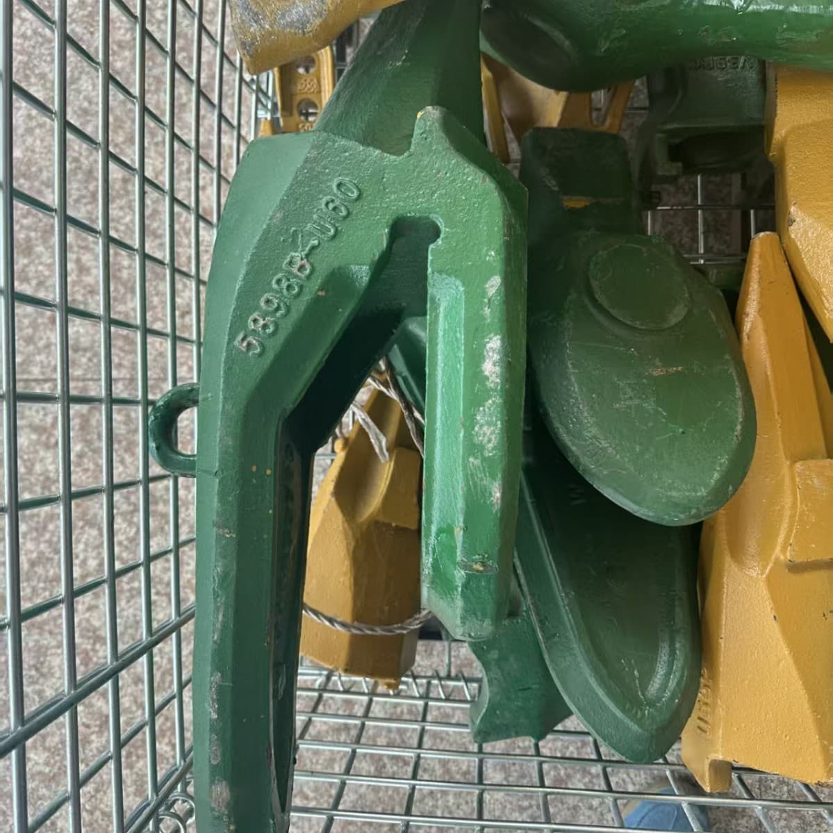 U60C XCMG bucket teeth U60P XCMG 900 bucket teeth tooth seat U60C ESCO