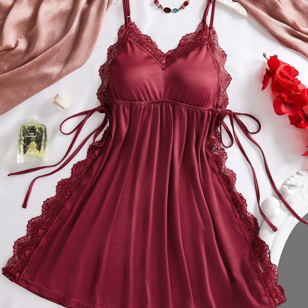 High-Quality Amazon Bestseller Sexy Lace Chemise Dress Factory Source Independent Station Women's Nightgown