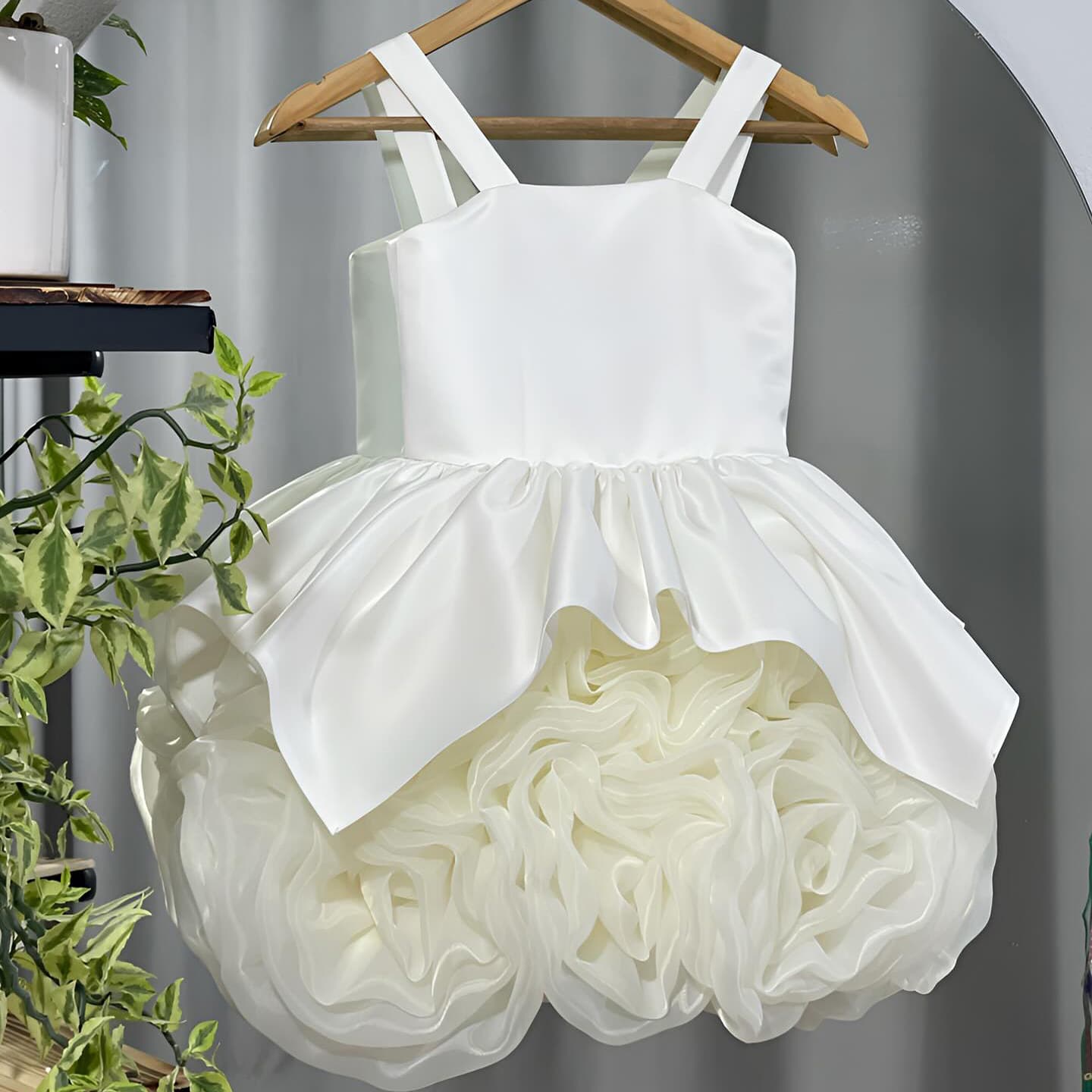 Girls Princess Dress 2026 New Style Strapless Birthday Baby White Tulle Dress One-Year-Old Party Gown Factory Direct