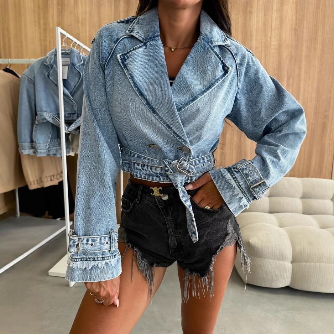 New Women's Casual Denim Jacket with Lapel Collar and Belted Waist, Fashion Washed Coat for Overseas Trade