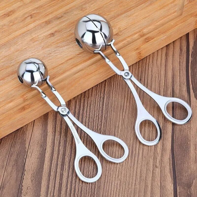 Food-grade stainless steel meatball maker, kitchen essential, home tool for making meatballs, large meatball scoop