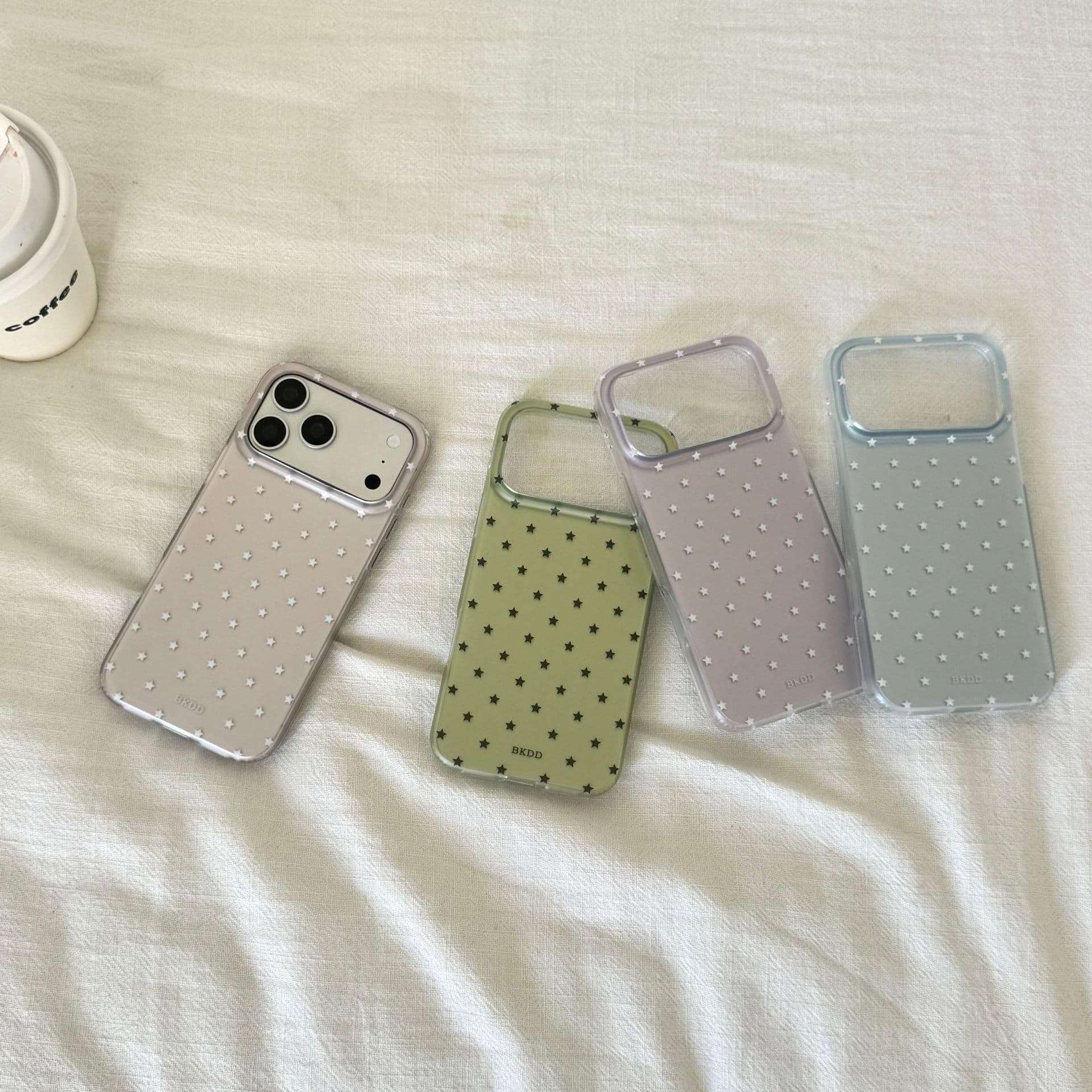 Ins minimalist full-screen star iPhone 17 Pro Max phone case compatible with Apple 16/15 Pro Max full coverage for women