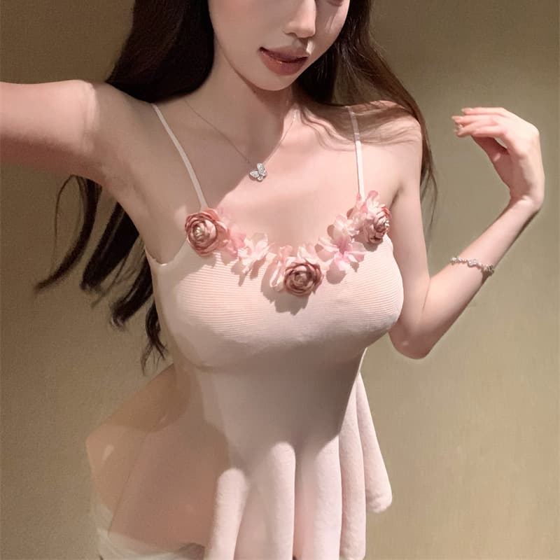 Sexy Knit Camisole Top for Women, Summer Slim Fit, Short Sleeveless Outerwear