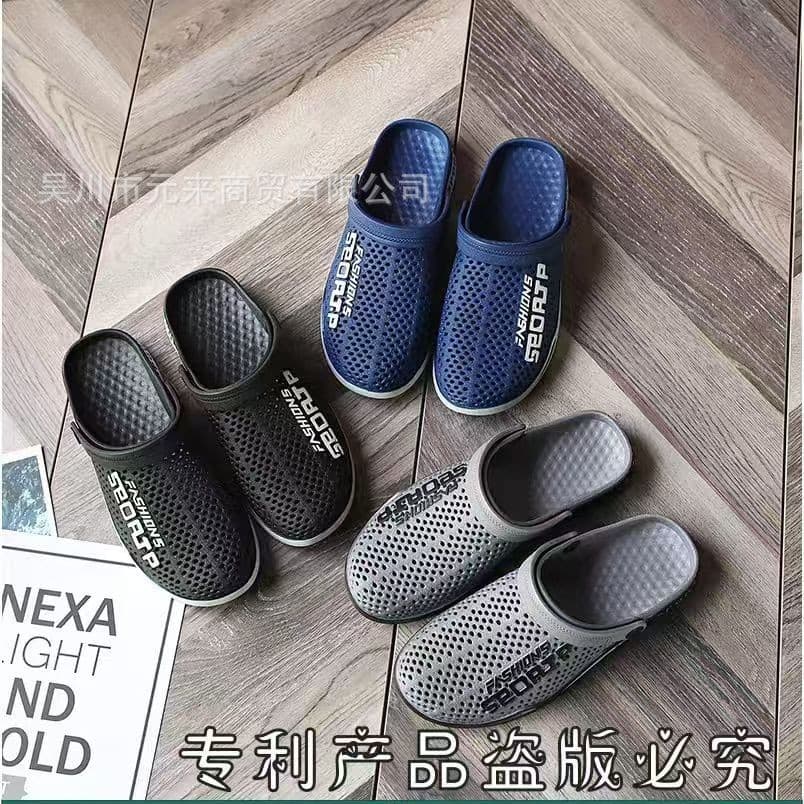 26 Simple Fashion Breathable Hole Sandals for Men Summer Outdoor Indoor Casual Closed-Toe Slippers Men's Wholesale