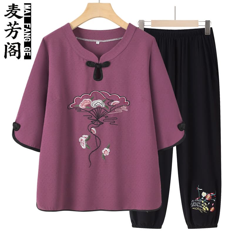 Summer Two-Piece Set for Elderly Women, Middle-Aged and Senior Ladies, Chinese-Style Tang Suit with Medium Sleeves, for Ages 60-70