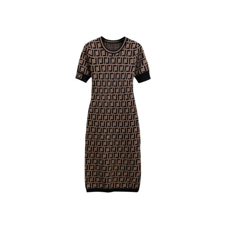 25 Vintage Monogram Slim Fit Slimming Stretch Mid-Length Wool Knit Short-Sleeve Dress Fine Wool