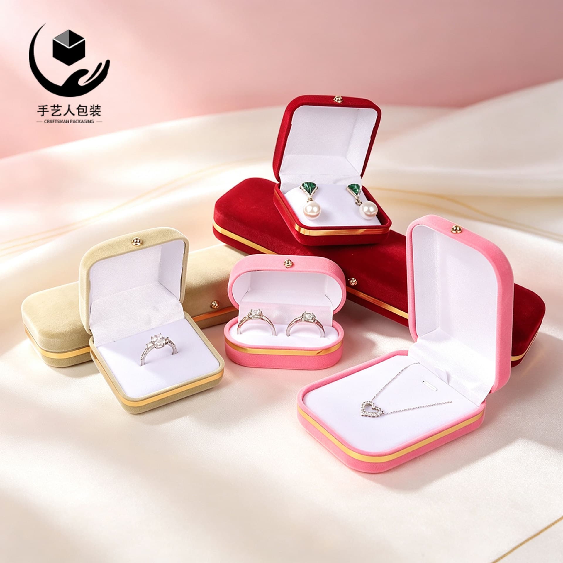 Exquisite flocking gold buckle velvet jewelry packaging box jewelry ring jewelry packaging box pendant necklace box gift box