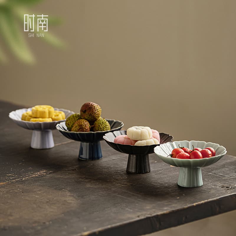 Ceramic Chinese-Style High-Foot Tea Snack Plate Vintage Tall-Stem Pastry Plate Elegant Fruit Plate Offering Tray Bergamot Tray for Home