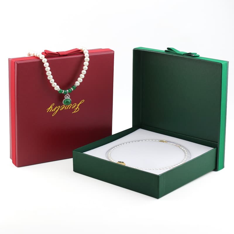 Red Jewelry Packaging Paper Box Set - Pearl Necklace, Bracelet, and Green Ink Three-Piece Box Set